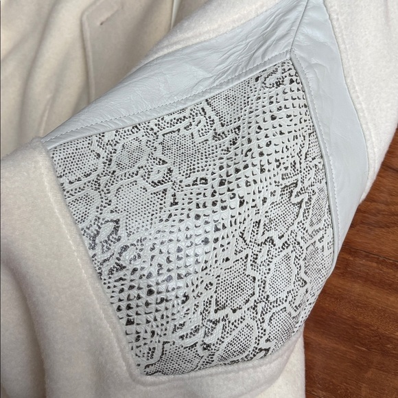 Vintage wool coat - Picture 3 of 9